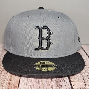 New Era Boston Gray and Black Hat 7 1/4